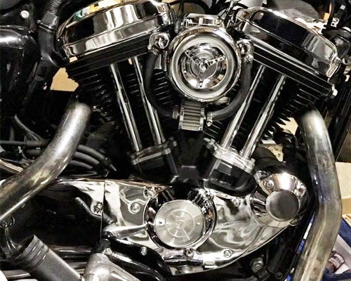 スポーツスター  エンジンカバー