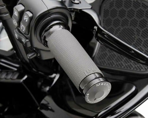 ハーレー、ダイナ ハンドルバー グリップ