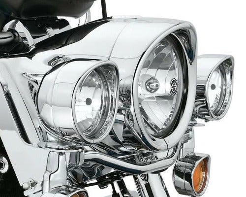 ハーレー、ダイナ 補助ライト