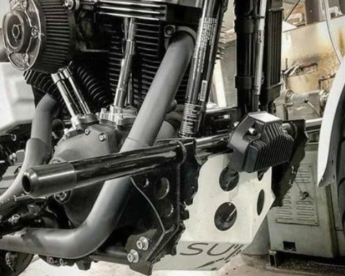 ハーレー、ダイナ エンジンガード