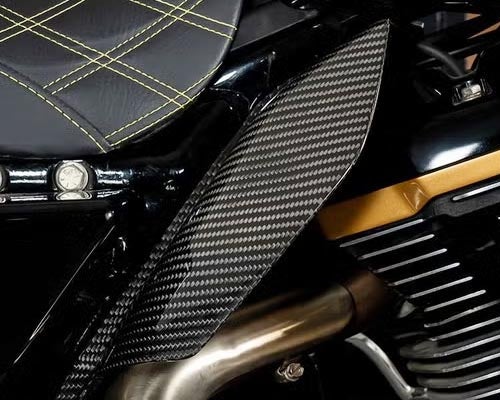 ハーレー、ツーリングモデル  サドルシールド