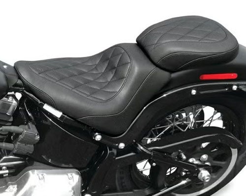ハーレー、ソフテイルTC  マスタング(MUSTANG) シート