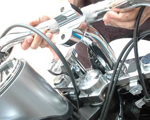 ハーレー純正 ダイナ用 ライザー、クランプ|Harley Davidson