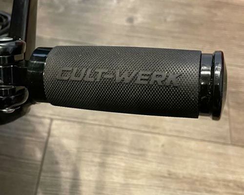 ハーレー、ソフテイルTC  その他メーカーPeg