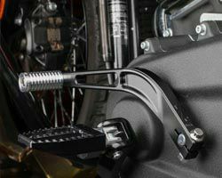 ハーレー、クルーザーソフテイル用KURYAKYN（クリアキン） シフト