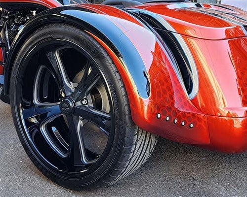 トライク・M8用ホイール、サスペンション、フェンダー