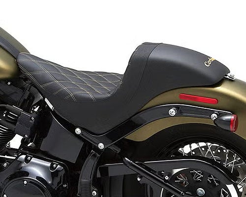 ハーレー、ソフテイルTC  Corbin（コルビン）シート