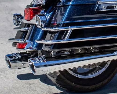 トライク＆ツーリング M8 フリーダムパフォーマンス・マフラー