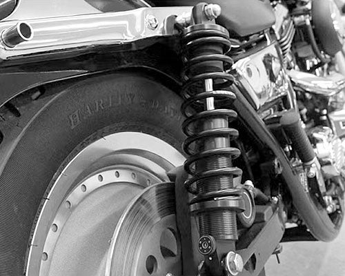 ハーレー、FXRサスペンション