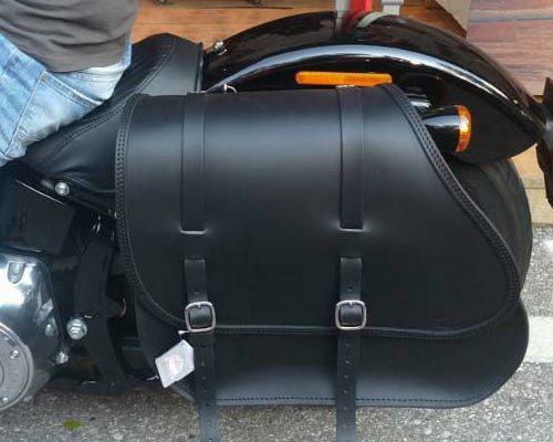 ソフテイル用 サドルバッグ＆ツーリングバッグ