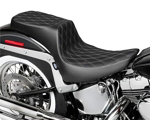 ハーレー、ソフテイル  FLSTC、FLST、FLSTN FLSTC,FLSTN,FLSTSC シート DragSpecialties