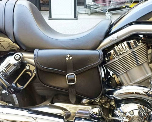 ハーレー、VROD エンズ・クオイオ サイドバッグ