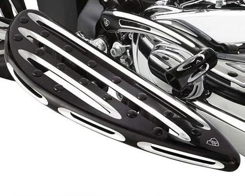 ハーレー、ソフテイル・M8フットボード