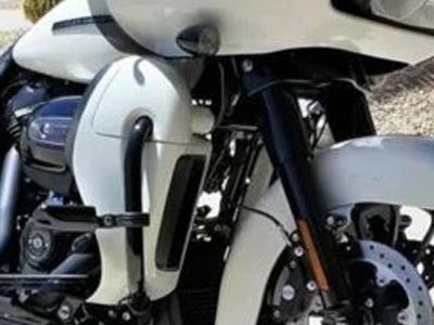 ローライダーST ヘッドライトプロテクトカバー スモーク |ハーレー