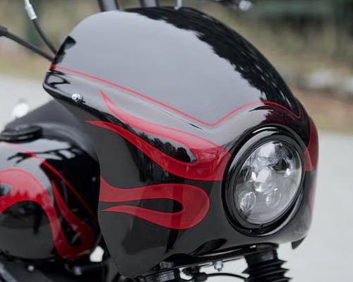 ハーレー、ダイナ KILLER Custom  ウィンドシールド