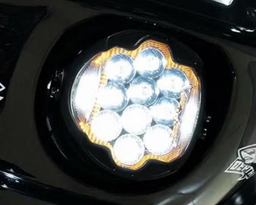 ハーレー、ソフテイル・M8 ヘッドライト