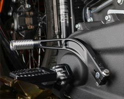 クルーザーソフテイル用ブレーキレバー＆シフトレバー｜ハーレー