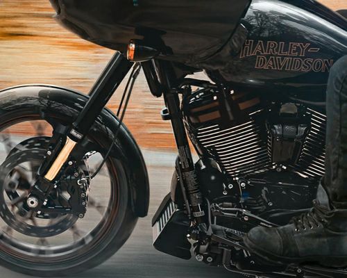 KRAUS M8ソフテイル EXO パッセンジャーフットペグ (ステンレス