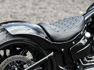 TCソフテイル用リアフェンダー