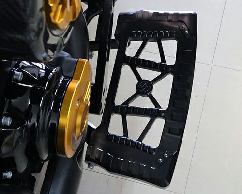 ハーレー、ツーリングモデル スピードラ(SPEEDRA) フットボード