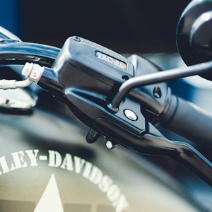  Kellermann(ケラーマン) Bullet Atto　極小サイズウィンカー　クローム 