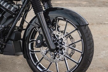 アレンネス（ARLEN NESS）製ハーレー用フェンダ