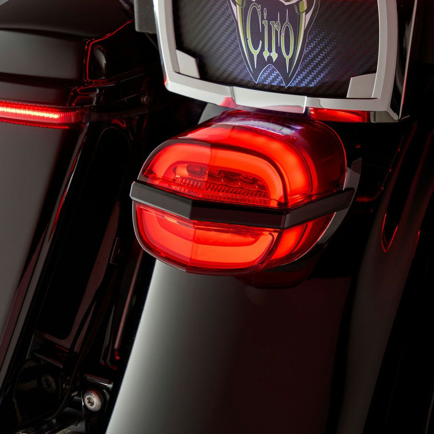 レイバック LEDテールランプ レッドxクリア |ハーレーパーツ専門店 HD