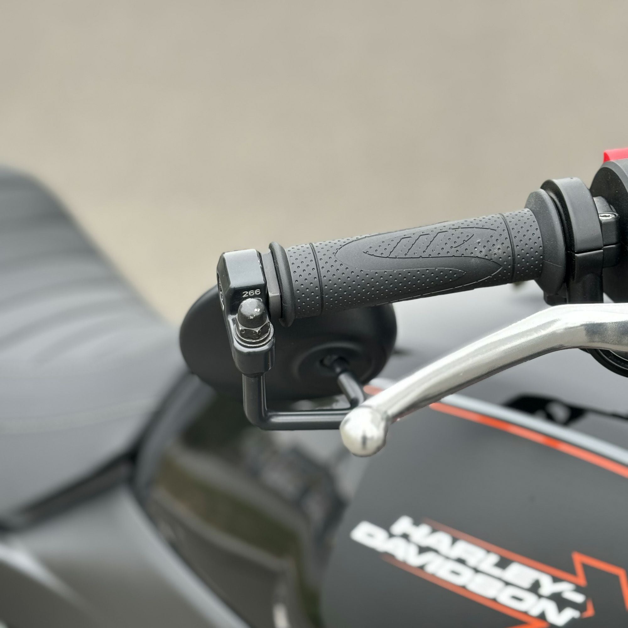 INFINITY バーエンドミラーブラケット ハーレー X350、X500 |ハーレー
