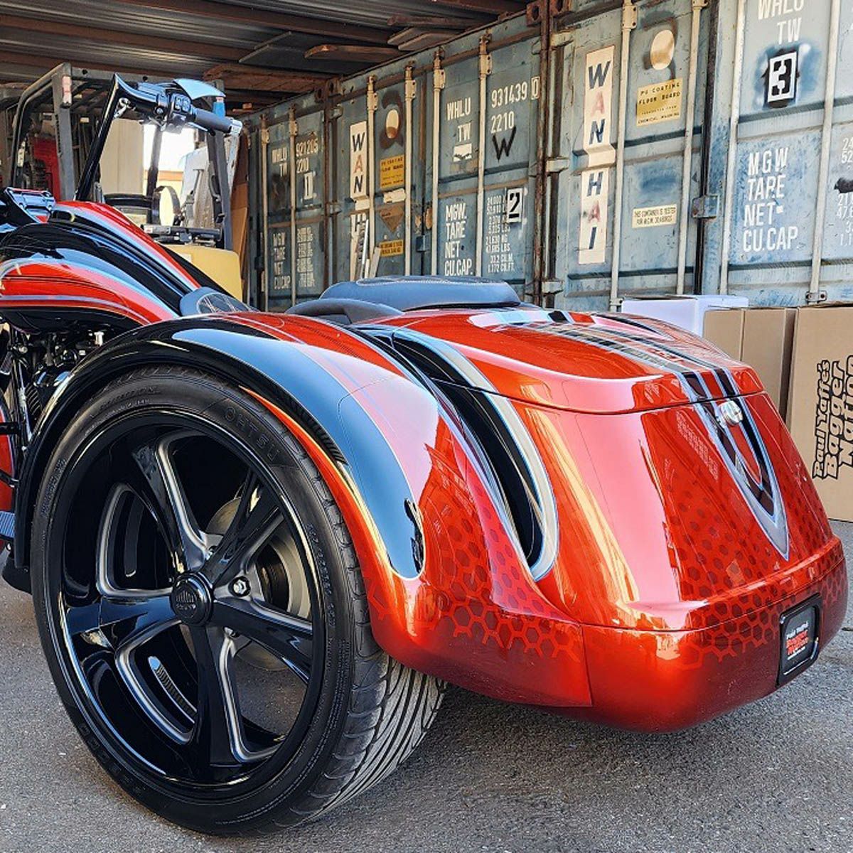 トライク ホイール、サスペンション、フェンダー トライク用 リア