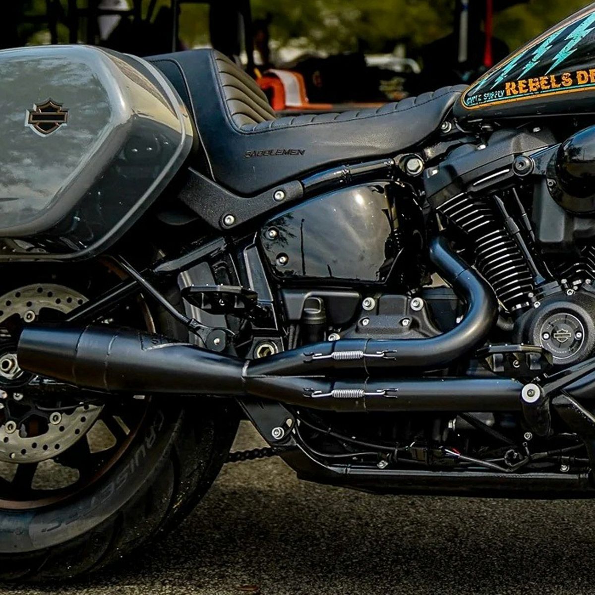 Sawicki Speed ショーティーキャノン・2-1フルエキゾーストマフラー