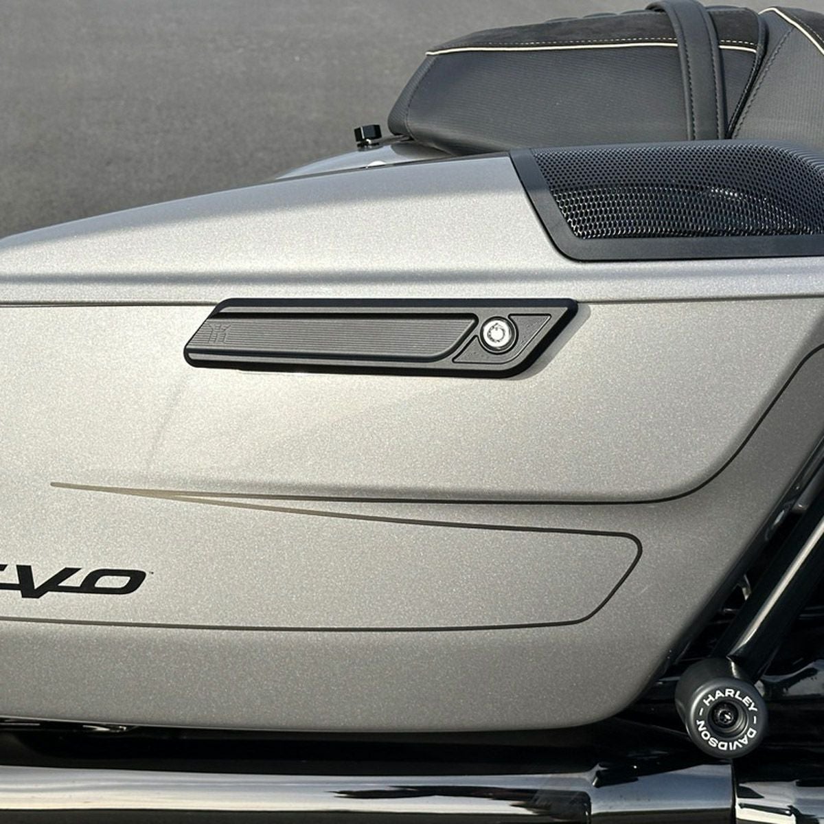 2024以降 ロードグライド、ストリートグライド サドルバッグラッチ