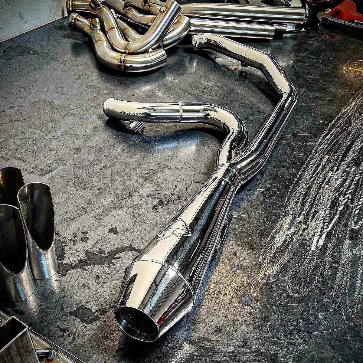 Two Brothers Racing 【新タイプ】リバースコーンマフラー用 消音