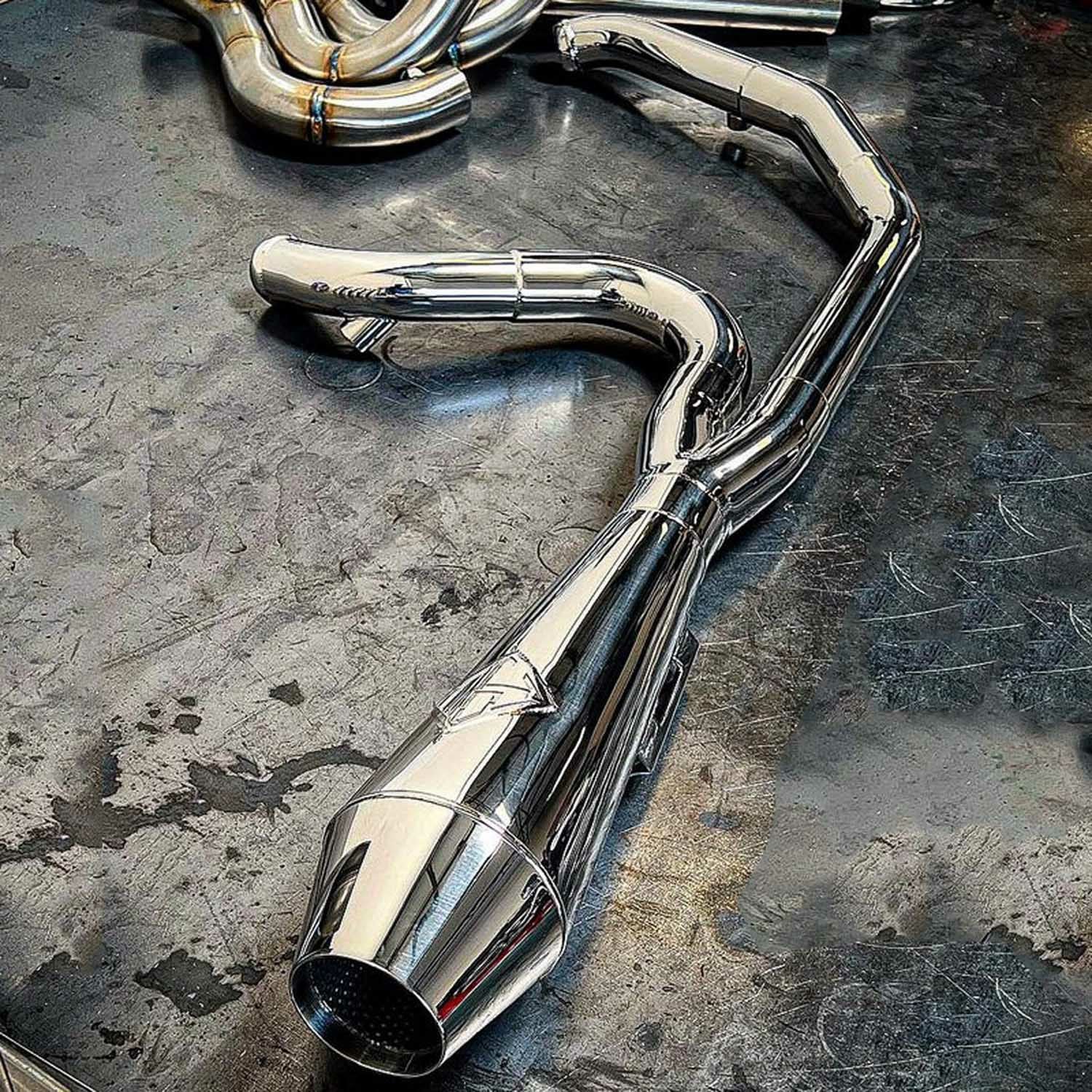 M8ツーリング Lane Splitter フルエキゾーストマフラー (ポリッシュ