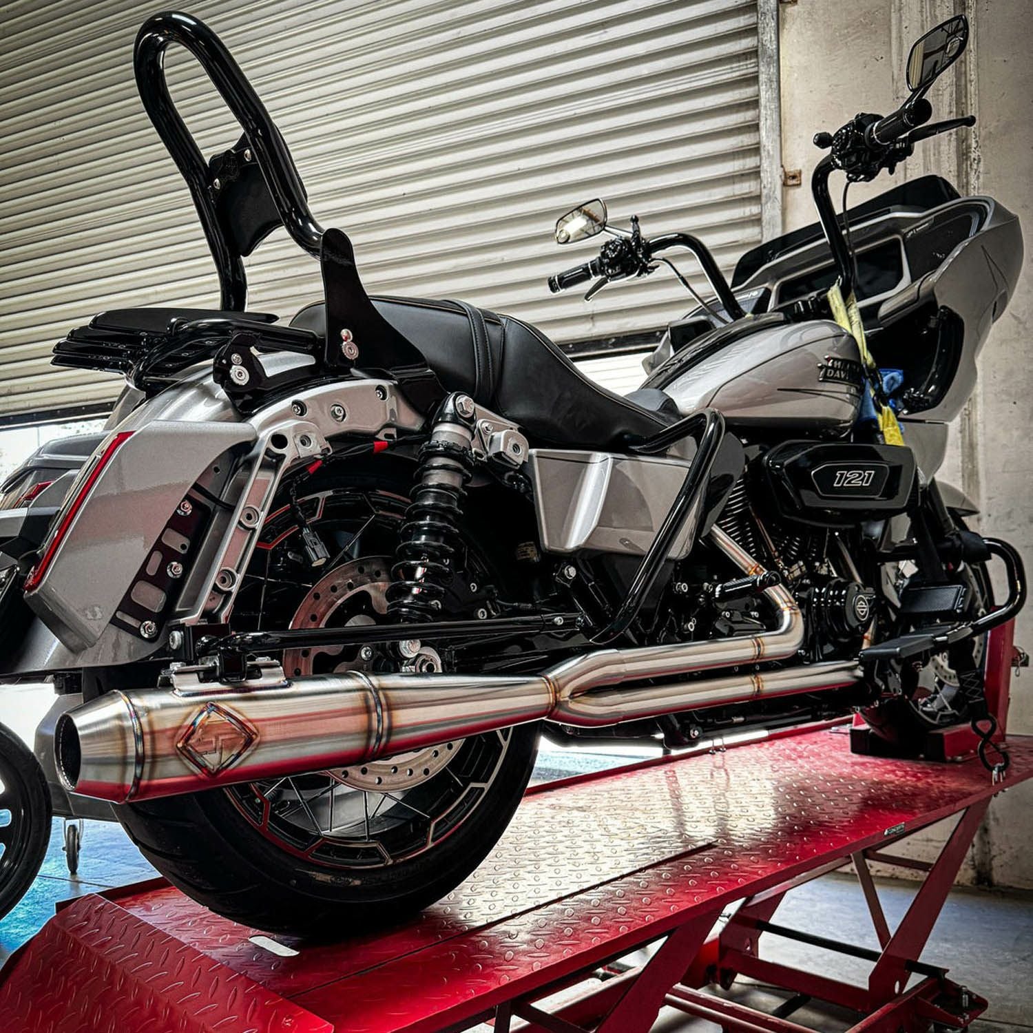 Bassani ロードレイジ3 ハーレーM8ツーリング用 2-1フルエキゾースト