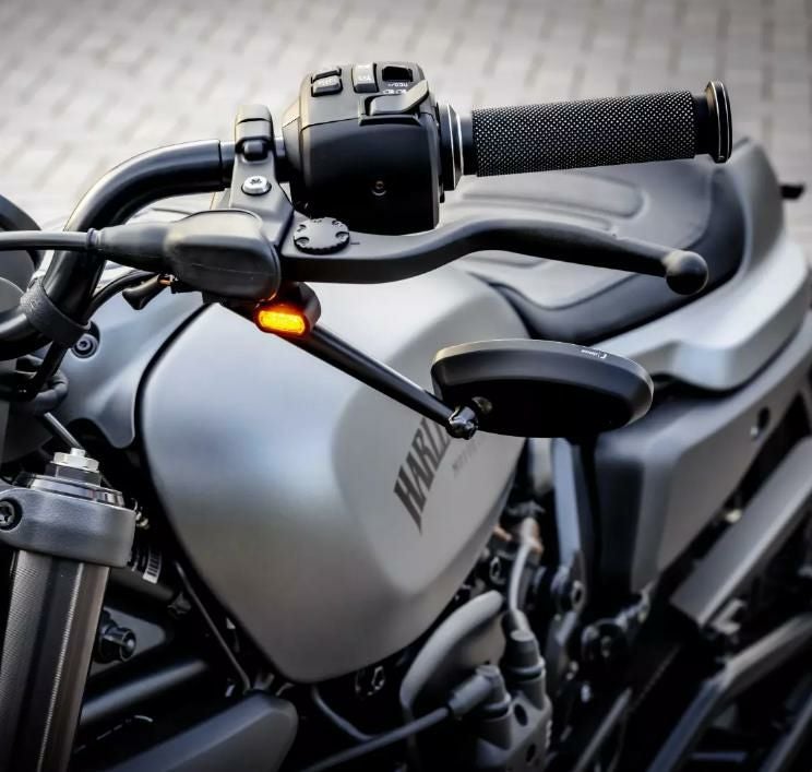 000000103821-01.jpg?size=l&w=