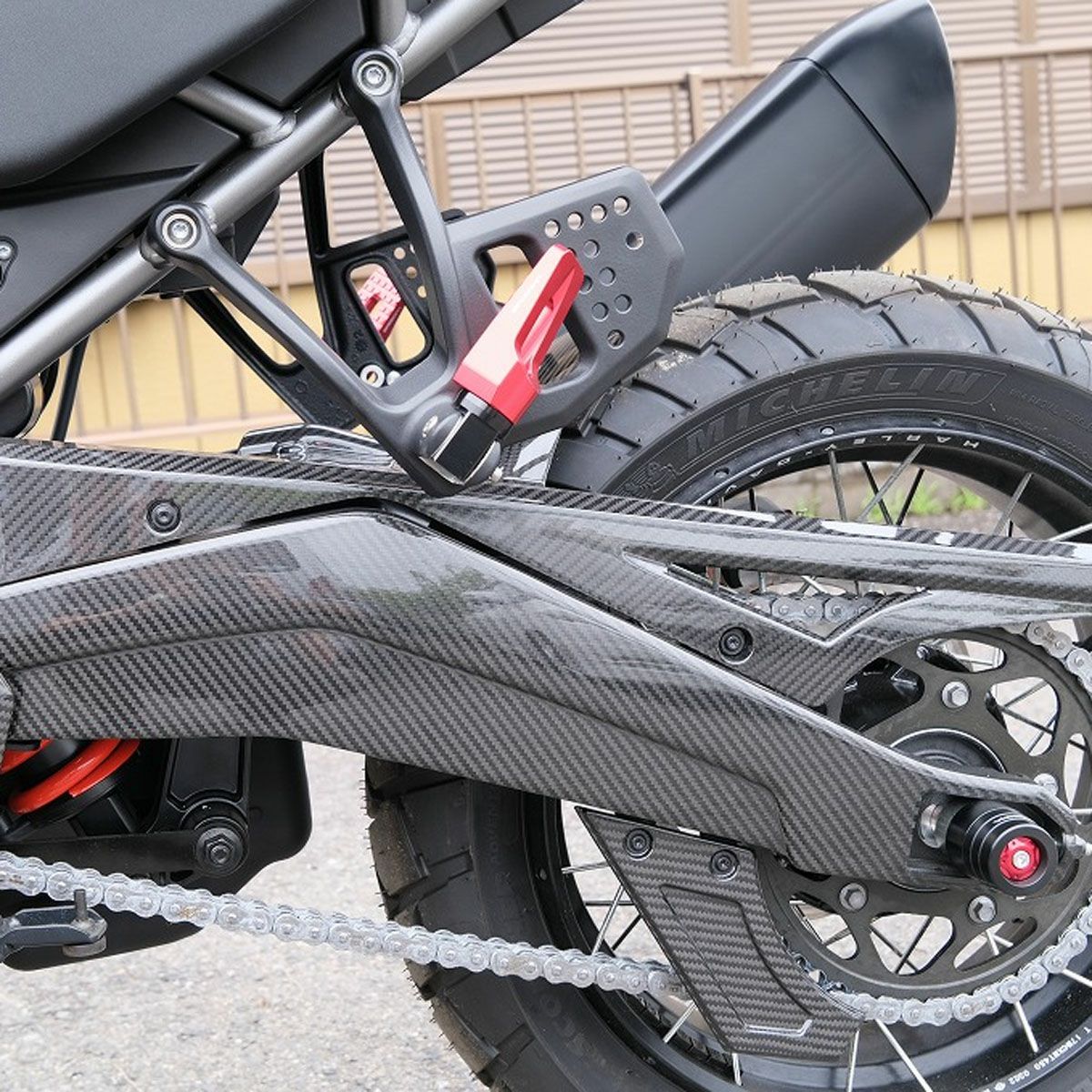 SPEEDRA（スピードラ） タンクサイドカバー 左右セット ドライカーボン