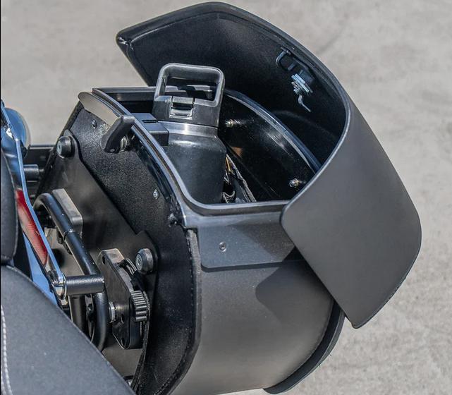 M8 ブレイクアウト、ファットボーイ Baelor 28L クイックマウント・ミディアムサドルバッグ Viking Bags12