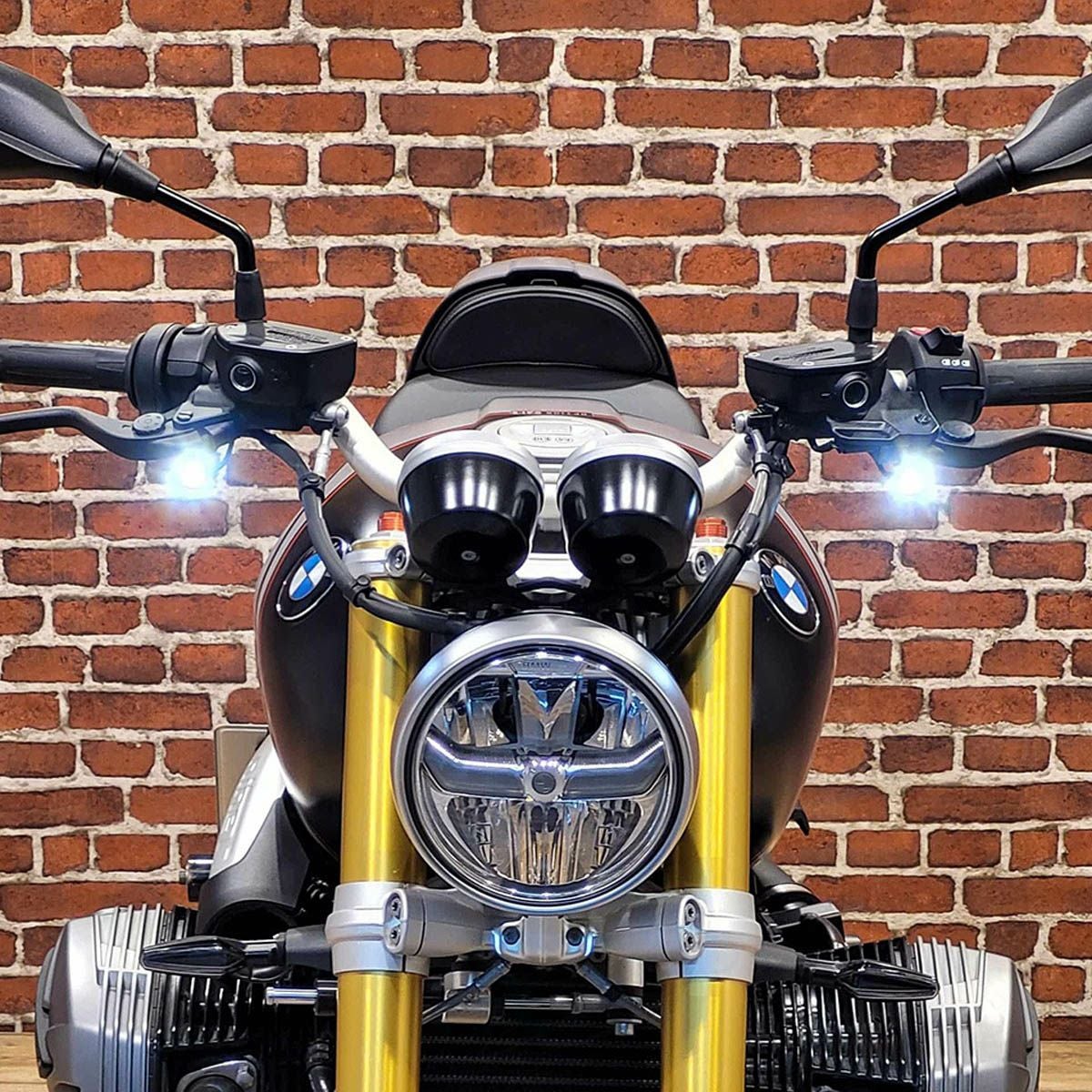 Kellermann(ケラーマン) Bullet Atto 極小サイズウィンカー クローム