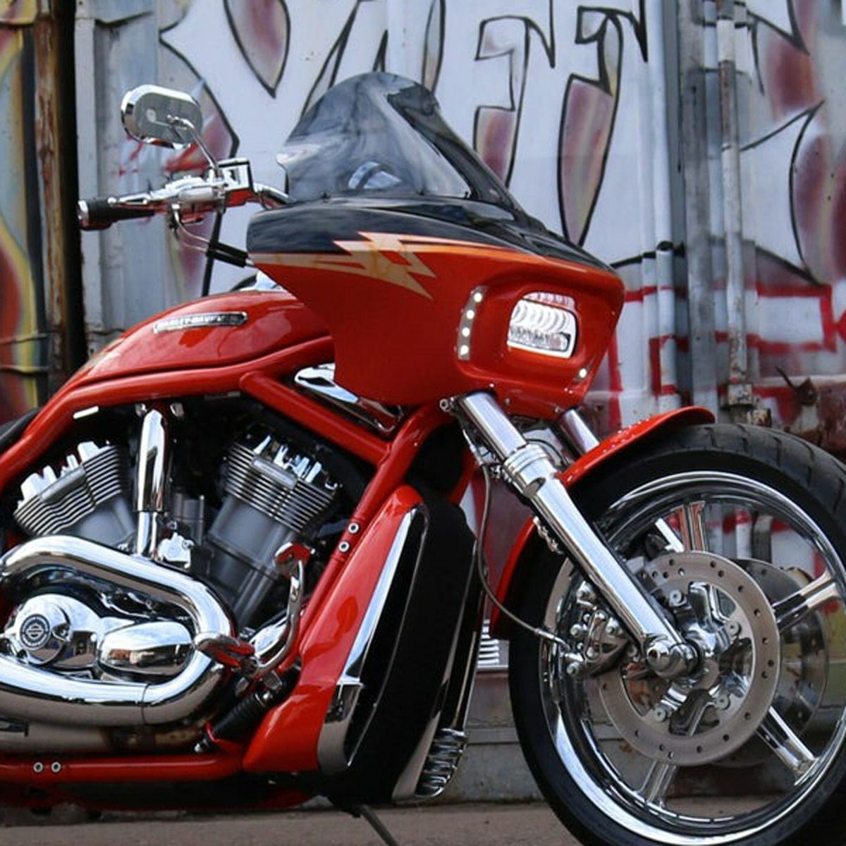 メンフィスシェード ブレットフェアリング VRSCDX用 |ハーレーパーツ