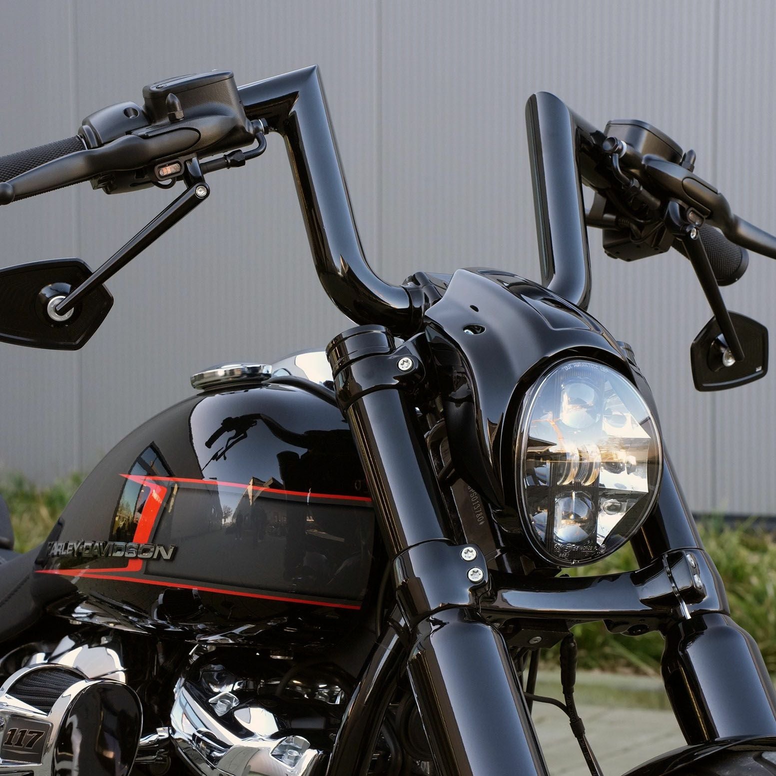 ソフテイル Atlas ファットハンドルバー 25cm 油圧クラッチ用 (グロス