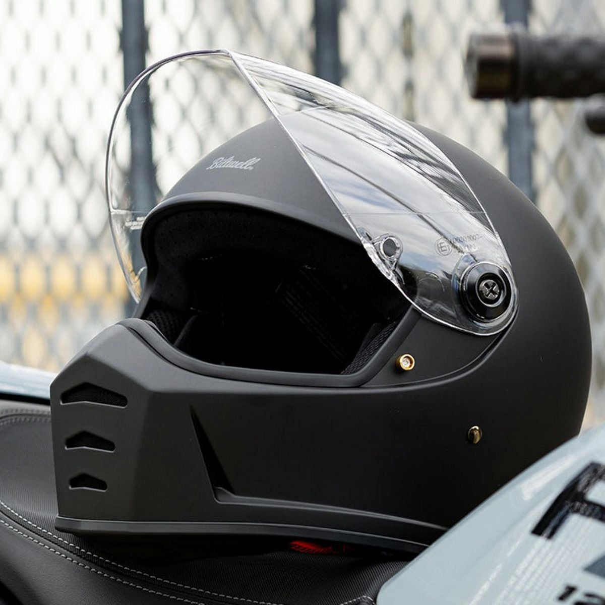 ビルトウエル Lane Splitter ヘルメット｜ハーレーカスタムパーツ専門店