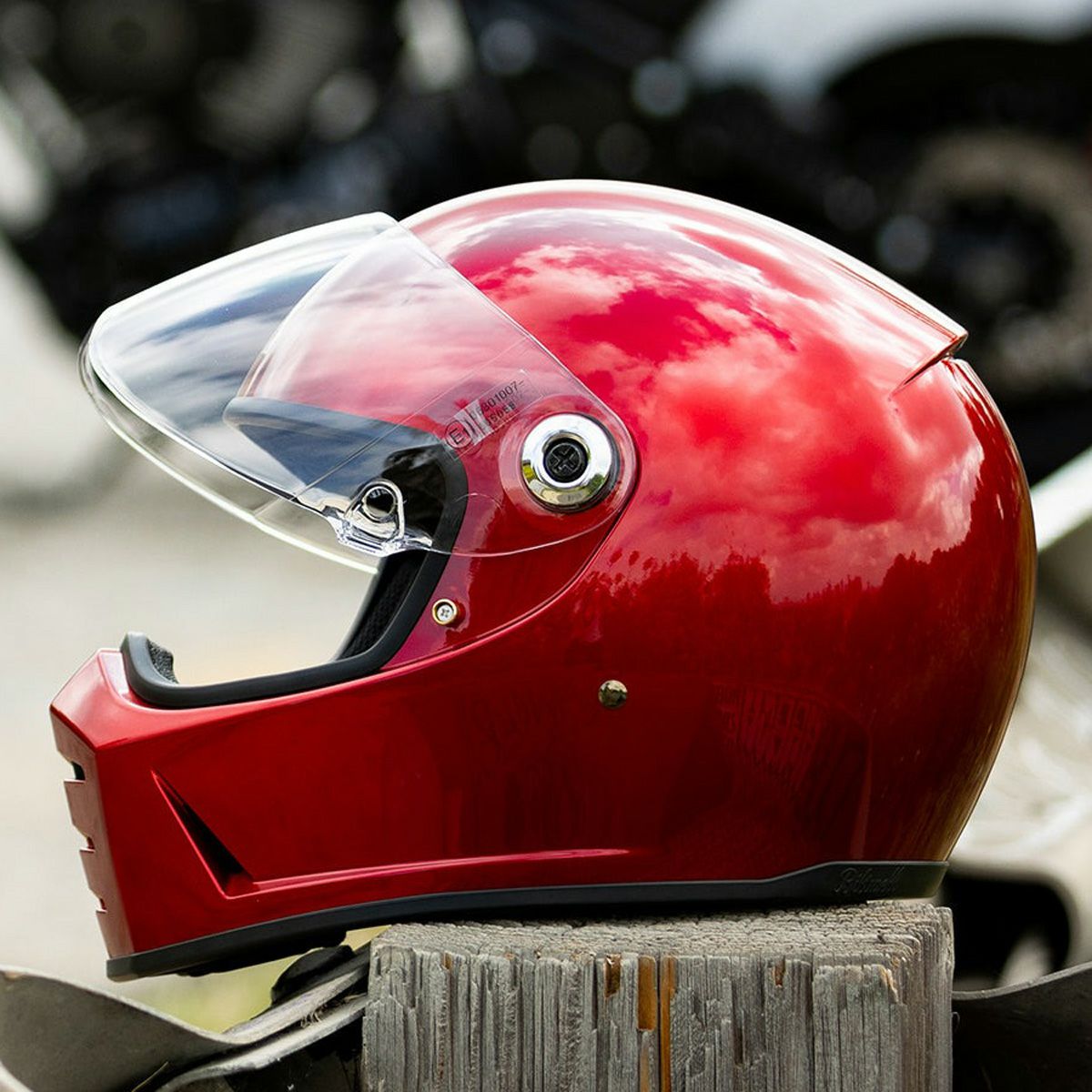 ビルトウエル Lane Splitter ヘルメット｜ハーレーカスタムパーツ専門店