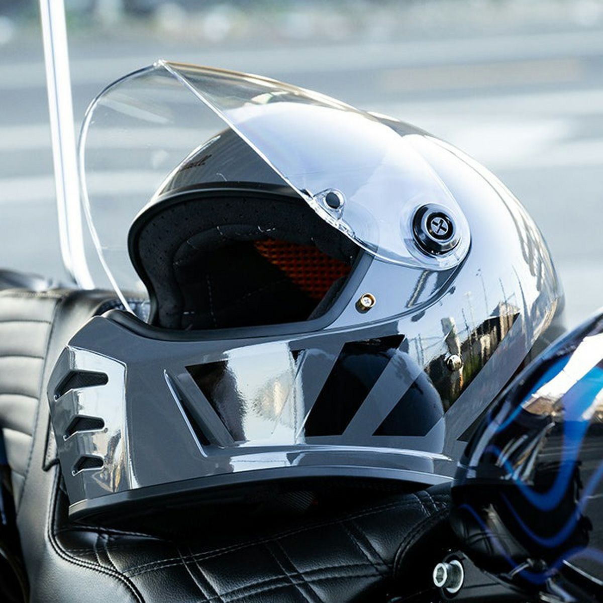 SIMPSON ヴェノムVenom フルフェイスヘルメット (STING RAE) |ハーレー