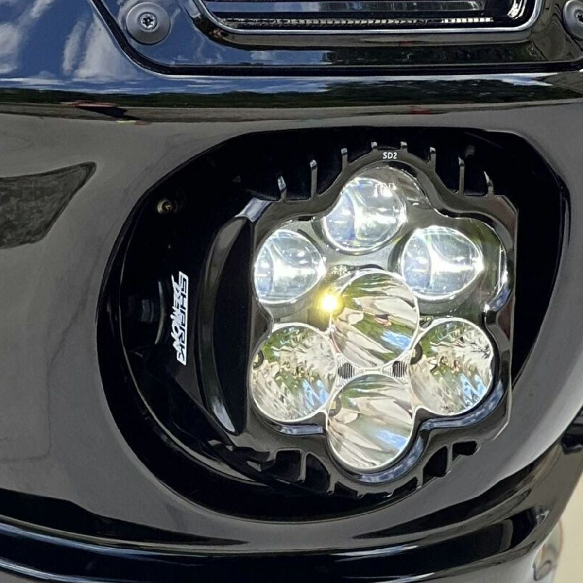 000000104401-01.jpg?size=m&w=