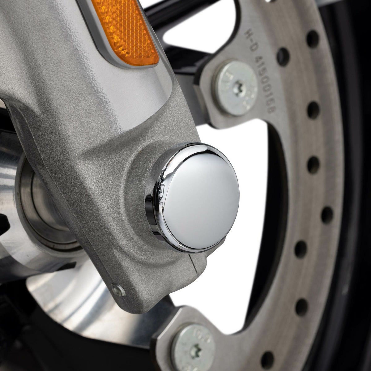 2024以降 ロードグライド、ストリートグライド フロントアクスルナットカバー (クローム)1