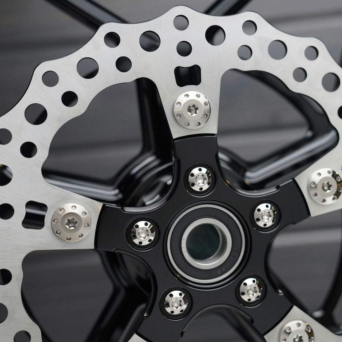 2014以降 ツーリング チタニウム・フローティングローターボルト (ポリッシュ) Arlen Ness3