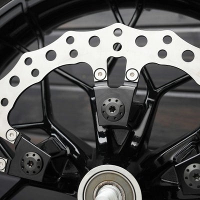アジャスタブル・ライダーバックレスト コンフォート・ステッチ 