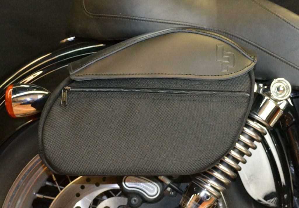 ハーレーダイナ　 2本セット 約300mm Leather Pros レトロミニ デタッチャブル サドルバッグ ナイロン