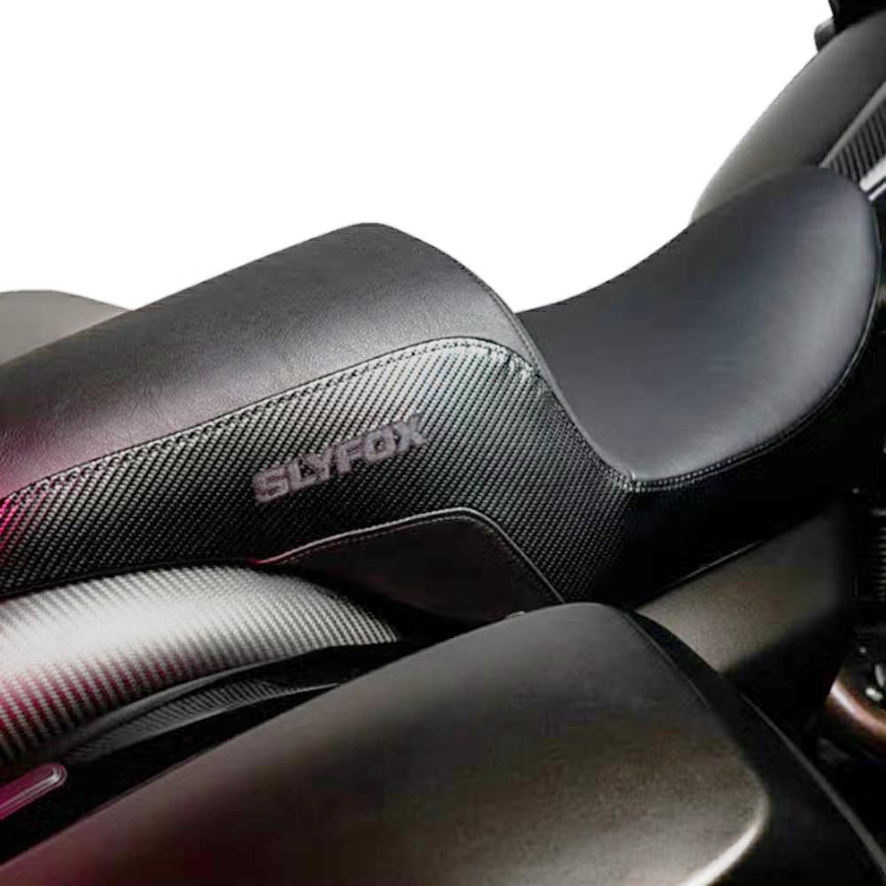 2008～2023 ツーリング プレデター・2UPシート (ブラックロゴ) SLYFOX1