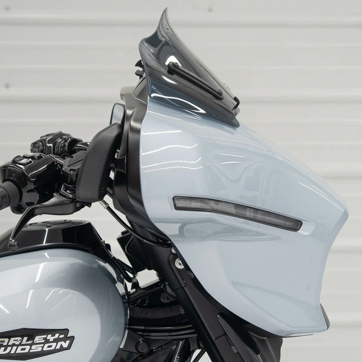 クロックワークス FLAREウインドシールド 8インチ スモーク 2024以降 FLHX 3